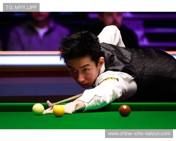 吴宜泽半决赛连胜四局确立优势，关键单杆65分锁定决赛席位